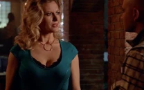 supernatural actress carrie anne fleming dies at 51 after cancer battle