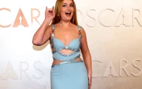 dream come true amelia dimoldenberg launches chicken nugget flavoured toothpaste