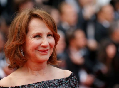french film icon and downtown abbey star nathalie baye dies at 77 after dementia diagnosis