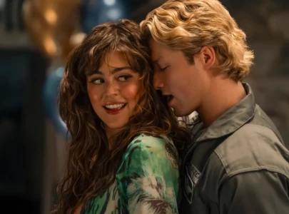 off campus season 2 officially sets allie and dean as its central couple