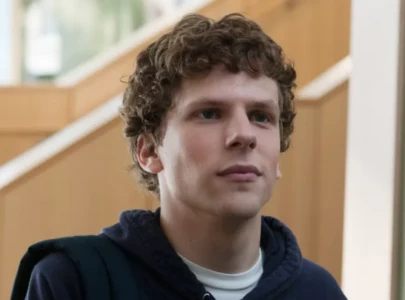 aaron sorkin reveals why jesse eisenberg turned down mark zuckerberg role in the social reckoning