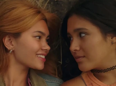 hayley kiyoko hopes girls like girls opens the door for more sapphic stories