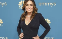 mariska hargitay to host 2026 emmys becoming first woman to do so in 15 years