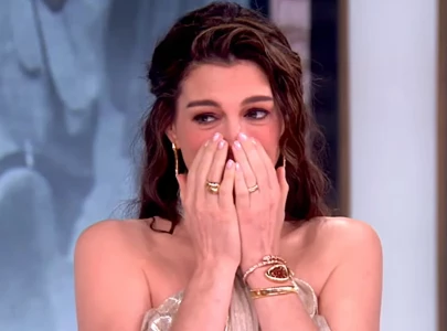 anne hathaway reaches a huge career milestone as disney honours her as a legend