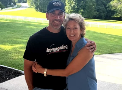 aaron rodgers reunites with estranged parents and brother after nearly a decade long family rift