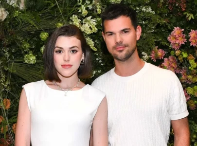 taylor lautner s wife tay lautner reveals pregnancy has one unexpected perk for the actor