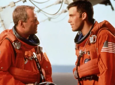 ben affleck says he was vomiting between takes while filming armageddon scene with bruce willis
