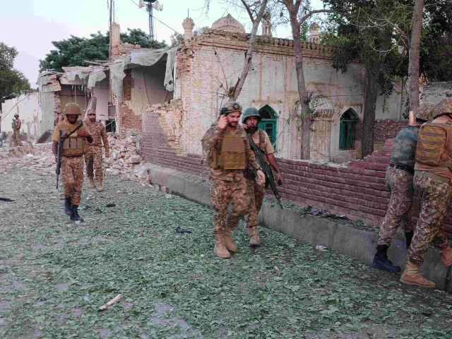 army personnel inspect following an explosion inside the police headquarters at kohat in pakistan s khyber pakhtunkhwa province on september 18 2026 photo afp army personnel inspect following an explosion inside the police headquarters at kohat in pakistan s khyber pakhtunkhwa province on september 18 2026 photo afp