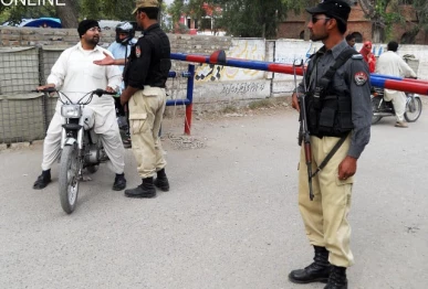 kohat police on duty photo online file