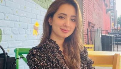 photo komalazizkhan instagram