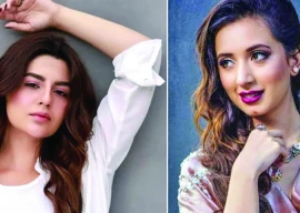 komal says showbiz not for educated people komal says showbiz not for educated people