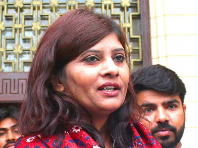 hindu senator presides over session on iiojk hindu senator presides over session on iiojk