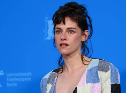 kristen stewart wants to direct a twilight remake kristen stewart wants to direct a twilight remake