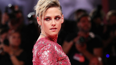 kristen stewart gets engaged kristen stewart gets engaged
