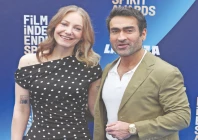 actor kumail nanjiani and his wife writer emily v gordon arrive for the 41st film independent spirit awards in hollywood photo afp