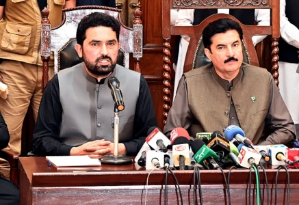 k p cm afridi and governor kundi unite on provincial rights vow joint fight