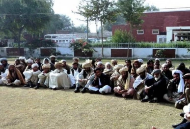 kurram elders call for full restoration of peace