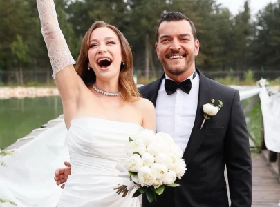 kurulu osman actors buse arsslan cagri sensoy tie the knot