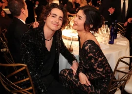 after weeks apart timoth e chalamet and kylie jenner reunite at marty supreme premiere after weeks apart timoth e chalamet and kylie jenner reunite at marty supreme premiere
