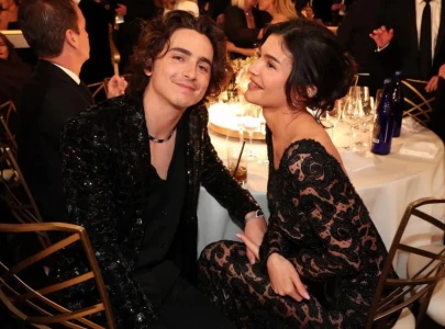 after weeks apart timoth e chalamet and kylie jenner reunite at marty supreme premiere after weeks apart timoth e chalamet and kylie jenner reunite at marty supreme premiere