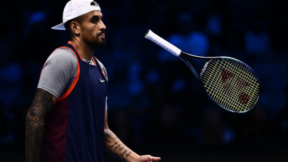 kyrgios hits back at hewitt after united cup withdrawal