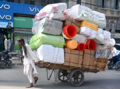 heatwave strikes small traders daily wagers heatwave strikes small traders daily wagers