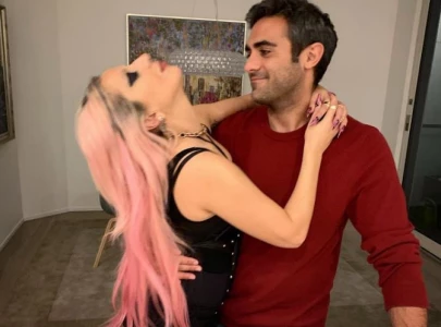 lady gaga and michael polansky to sign 900 million prenup before marriage