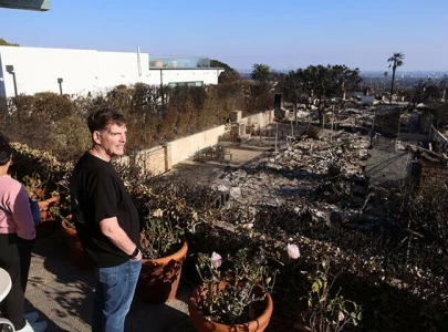 la fire victims face rebuilding challenges with some choosing not to return