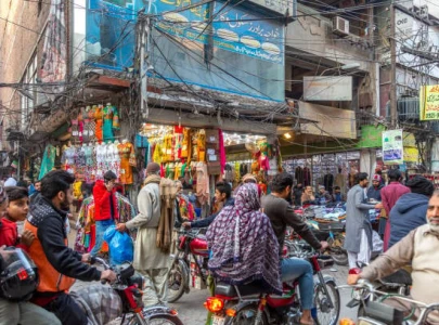 lahore s rapid urbanization worsens heat crisis lahore s rapid urbanization worsens heat crisis
