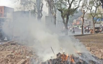 lahore air quality turns unhealthy