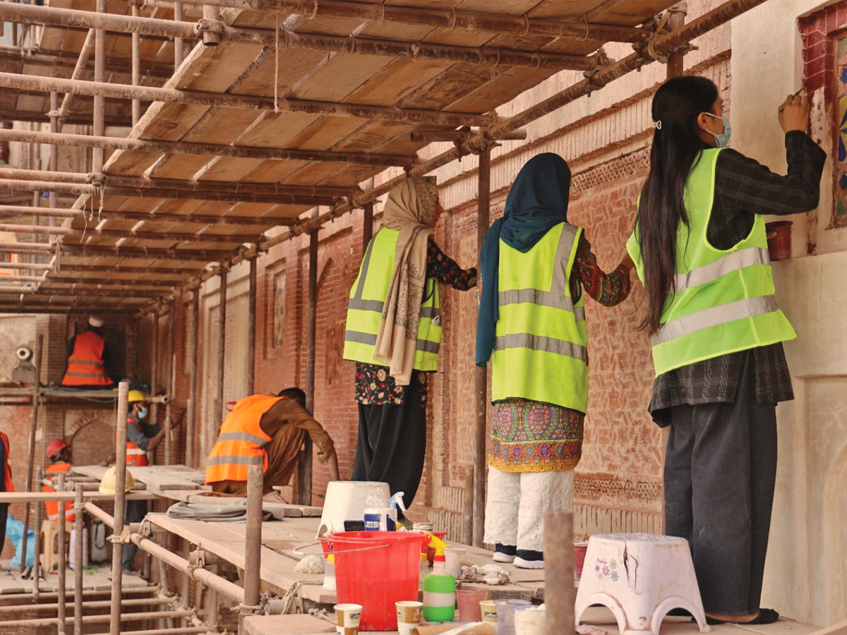 Lahore heritage restoration work advances at key historic sites