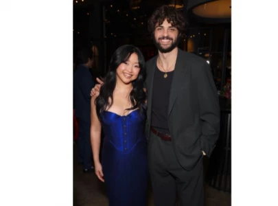 lana condor and noah centineo reunite at sag awards years after to all the boys i ve loved before lana condor and noah centineo reunite at sag awards years after to all the boys i ve loved before