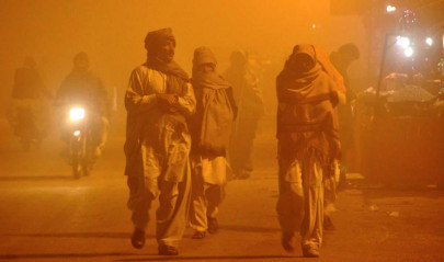 two die of severe cold in larkana naudero two die of severe cold in larkana naudero