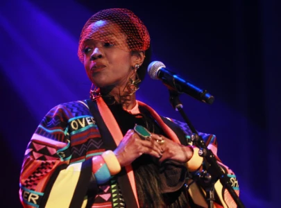 ms lauryn hill and the fugees cancel another tour fans label her unreliable