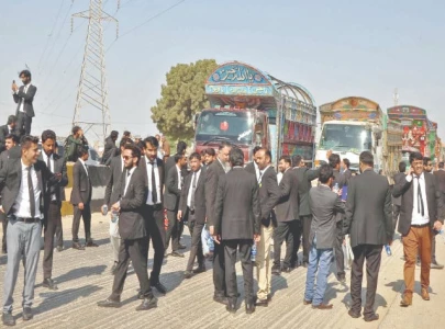 lawyers refuse to relent in protest against hyd ssp lawyers refuse to relent in protest against hyd ssp