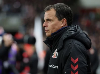 sunderland will need masterclass against arsenal says le bris sunderland will need masterclass against arsenal says le bris