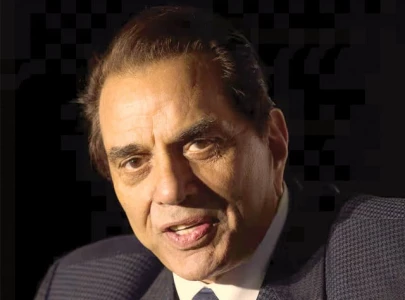 dharmendra s final curtain falls at 89 dharmendra s final curtain falls at 89