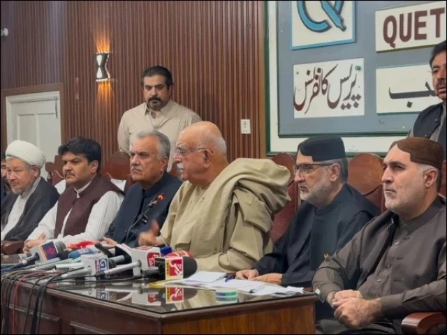 political leaders including tehreek tahaffuz e aain pakistan head mahmood khan achakzai bnp m sardar akhtar mengal np secretary general kabir muhammad anp balochistan president asghar khan achakzai pti balochistan president dawood shah kakar and mwm allama vilayat hussain jafari held a press conference in quetta on thursday photo express political leaders including tehreek tahaffuz e aain pakistan head mahmood khan achakzai bnp m sardar akhtar mengal np secretary general kabir muhammad anp balochistan president asghar khan achakzai pti balochistan president dawood shah kakar and mwm allama vilayat hussain jafari held a press conference in quetta on thursday photo express