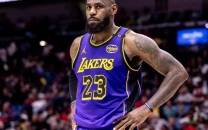 lebron james skips all star game for father daughter workout with zhuri