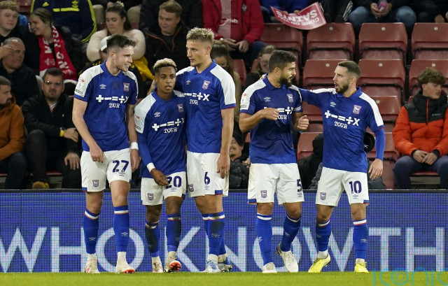 leicester slip up allows ipswich to close on championship lead leicester slip up allows ipswich to close on championship lead