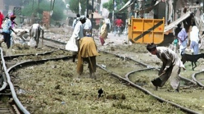 neglect turns railway station into dump
