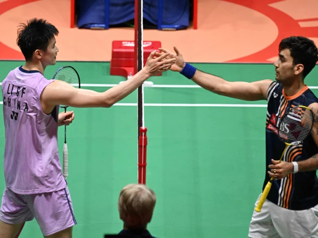 china s li shifeng l is congratulated by india s lakshya sen after winning their men s singles final match during the hong kong open photo afp china s li shifeng l is congratulated by india s lakshya sen after winning their men s singles final match during the hong kong open photo afp