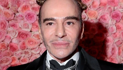 john galliano pulls us exhibition after backlash john galliano pulls us exhibition after backlash