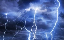 lightning kills two injures 150 in south africa