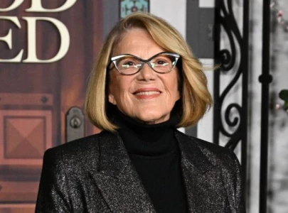 linda lavin alice star and tony winning actress dies at 87 after decades in tv and theater