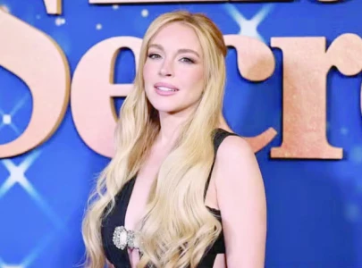 lindsay lohan teases future maggie simpson role lindsay lohan teases future maggie simpson role