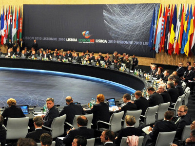 nato opens summit on afghan exit strategy