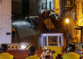 17 killed in lisbon s gloria funicular accident 17 killed in lisbon s gloria funicular accident