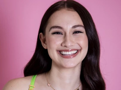 lola tung says dating in 2025 is hard and that the summer i turned pretty taught her about love