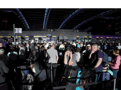 glitch sparks flight chaos in uk
